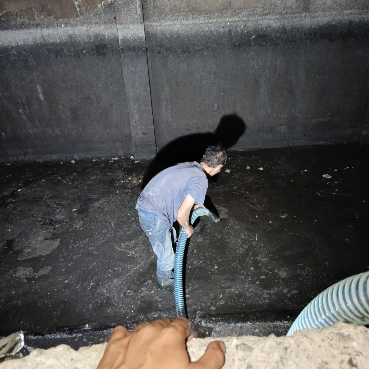 Pembersihan Septic Tank